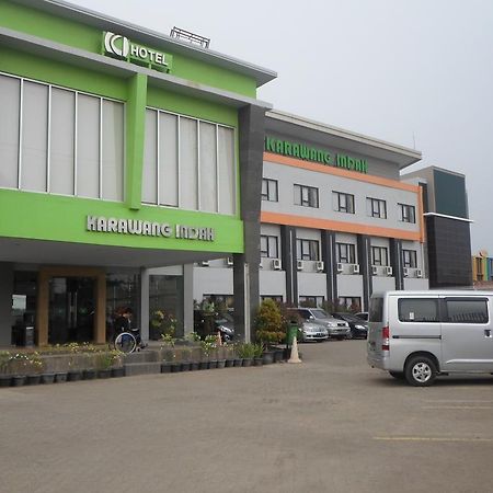 Hotel Grand Karawang Indah Kültér fotó